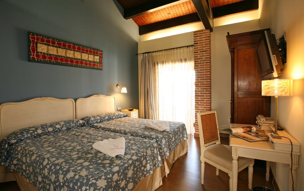 Velayos Hosteria Del Mudejar Avila المظهر الخارجي الصورة